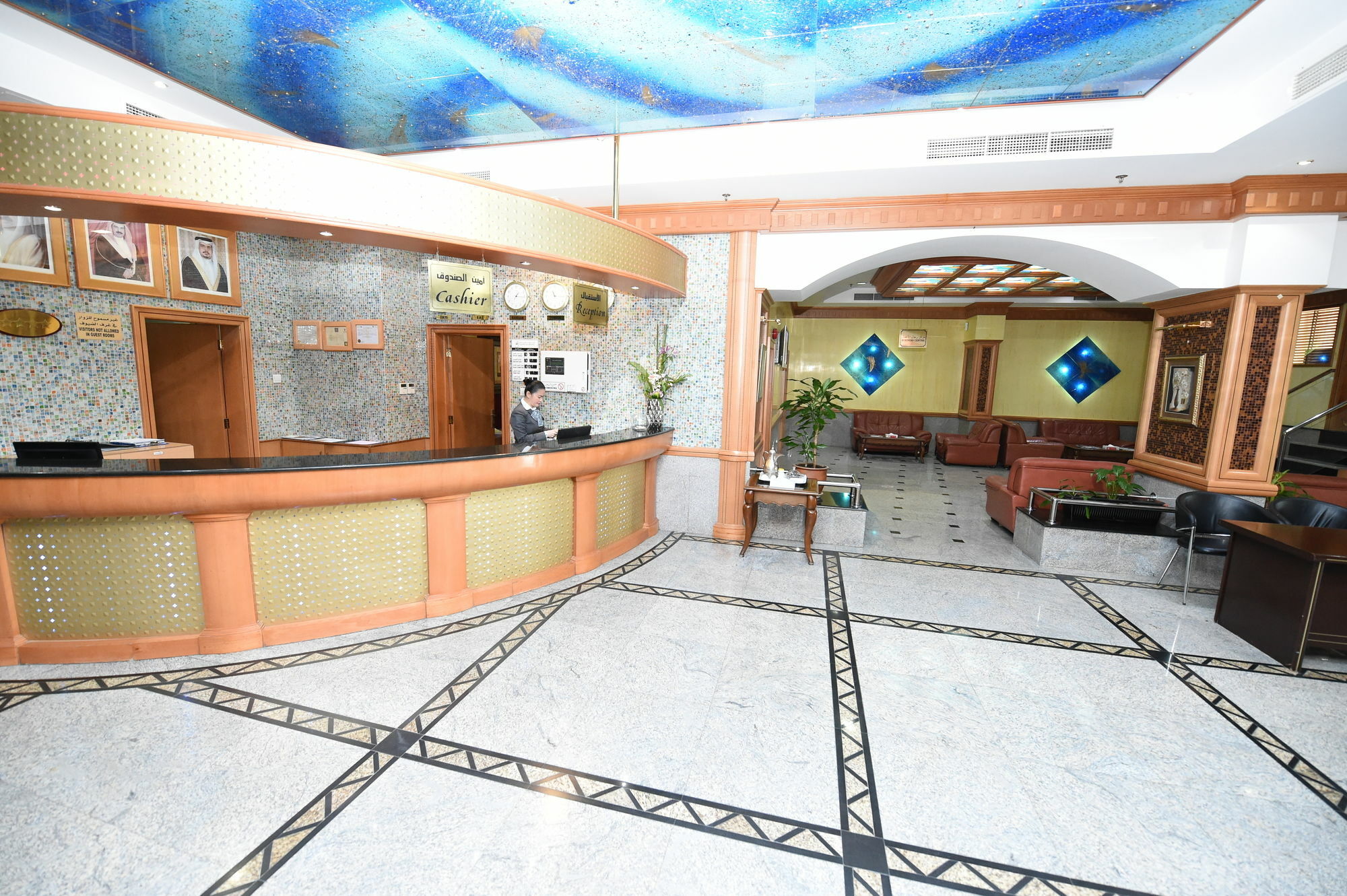 מנאמה Taj Plaza Hotel מראה חיצוני תמונה
